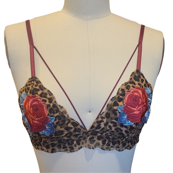 Pink Coconut Boutique Other - Victoria's Secret PINK Leopard Lace Bralette Floral Embroidery Small